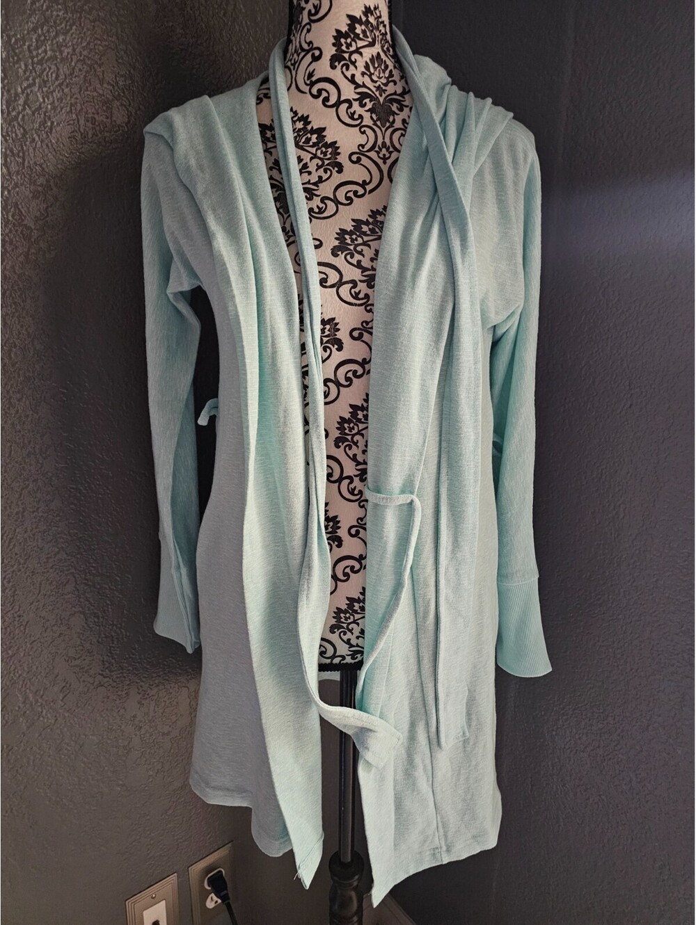 New Women's Jaclyn Intimates Hooded Robe Long Sleeve Light Teal Size Small Relax